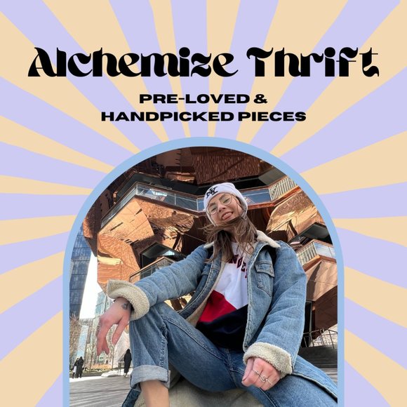 Meet your Posher, Alyssa! - Picture 1 of 1